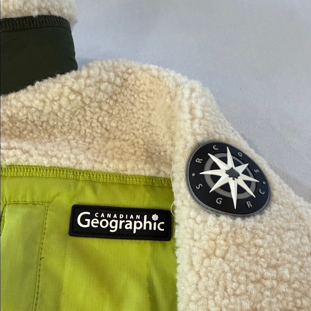 Canadiana Kids Jacket Sherpa Fleece Green and Cream Unisex Toddler Size 3T - Picture 4 of 15
